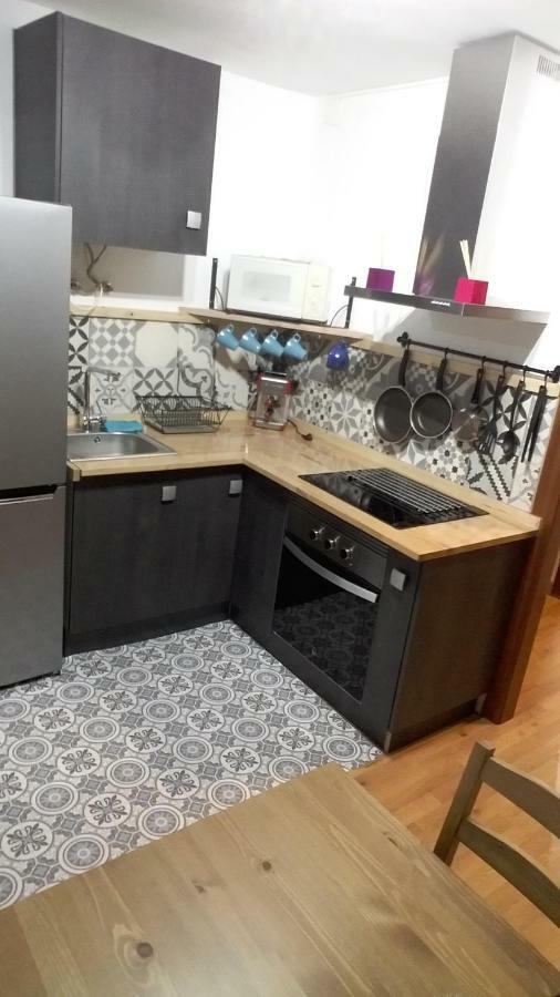 Apartamento Bianca Apartment Gijon Bagian luar foto